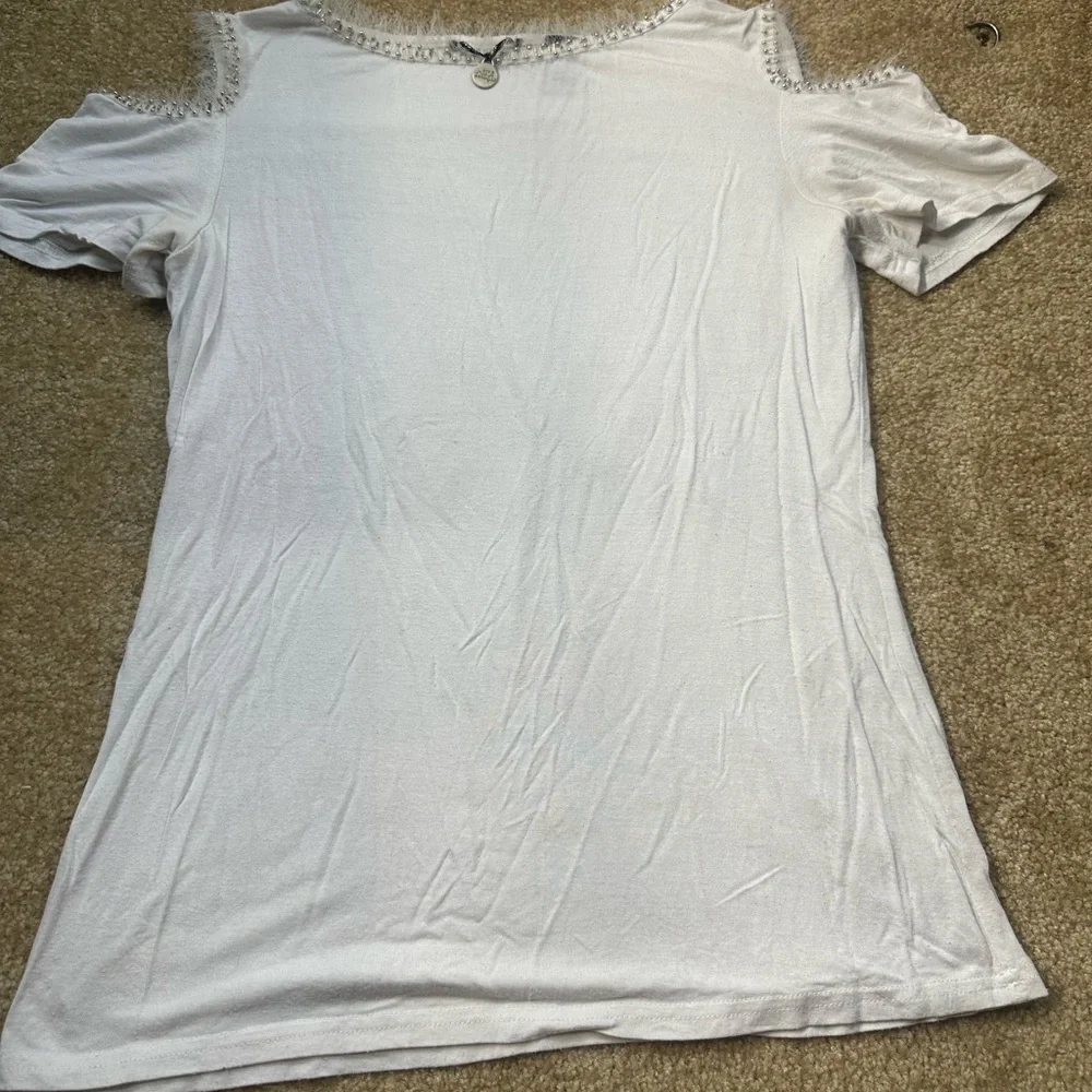BKE Cream Sleeveless Blouse with Beaded Trim - Picture 4 of 7
